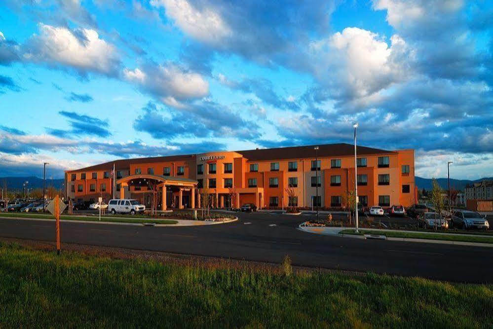 Hotel Courtyard Medford Airport Exteriér fotografie